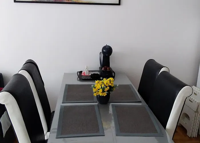 Διαμέρισμα Bb4